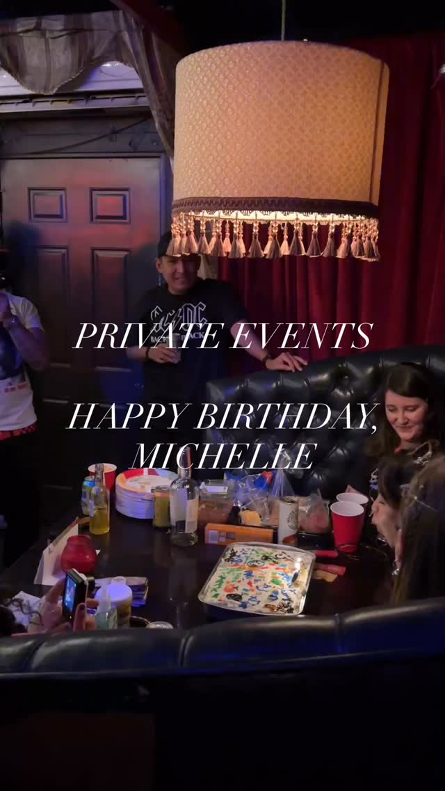 Private Events! 2008 themed birthday party β₯οΈ I offer package deals for private events like birthday parties, weddings, and other celebrations! The event comes with a special flash sheet and the option for all inclusive tattoos or a smaller rate with discounted flash designs for your guests. Iβd love to do more events!
#austintattooartist #austinevents #atxevents #ornamentaltattoos