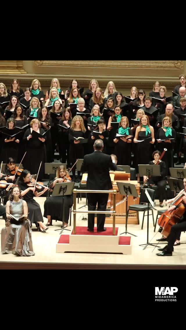 #tbt to Saturday, June 7, 2025 at Carnegie Hall ✨ A breathtaking performance of Mozart’s Vesperae solennes de confessore led by Clell E. Wright, featuring the New England Symphonic Ensemble and a remarkable combined choir from the Colorado Springs Youth Choir, Palouse Choral Society, Stellar Choir Dublin, Washington State University Choirs, and Valdosta State University Choir Alumni. 🎶👏
#CarnegieHall #2025Season #ChoralMusic #OnTheMAP2025