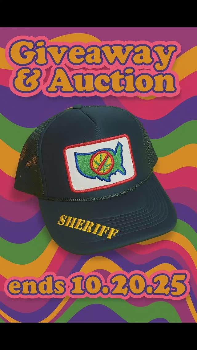 ✨ GIVEAWAY + AUCTION ✨
We only a couple Sheriff Snapbacks left 👮💨 Own a piece of prohibition history. These hats are reproductions of the snapbacks worn by California C.A.M.P. sheriffs—the ones who ripped up hundreds of thousands of cannabis plants from the ’70s on. The logo got buried in the ’90s… but we resurrected it for these commemorative hats a few years back as a reminder of the fight 🌱 and how far the culture has come 👀 Don’t sleep… once these are gone, they’re GONE
🔥 Giveaway: Just smash that LIKE to enter! Winner drops 10/20 in our story. 🙏
🔥 Auction:
– Drop your bids under the “BID HERE” comment
– $1 jump minimum
– Tag the person you outbid 😈
– Ends 10/20 @ 10PM PST ⏰#scrubberduckys #quickcleanbong #quartzcare #staylifted
