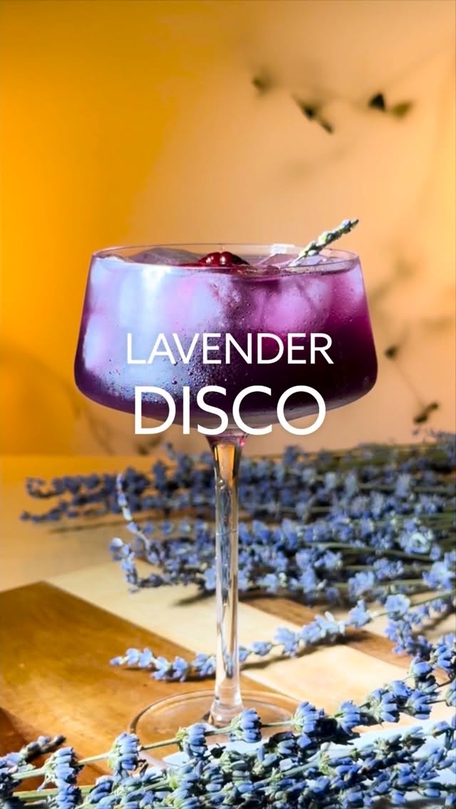 ✨ Lavender Disco - Lavender Blackberry Mocktail
It’s Wednesday — the week’s not over, but neither are we 💜✨
Light, floral, and fizzy, this lavender blackberry mocktail is here to shake off midweek chaos with a little sparkle and calm. A sparkling lavender drink for your senses — no dance floor required.
🌿 You’ll need
– Muddled blackberries (or 2 oz blackberry purée)
– ½ oz lavender syrup
– ½ oz lemon juice
– Sparkling water to top
✨ How-to
Muddle blackberries → shake with lavender syrup, lemon juice, and ice → strain into a coupe or flute → top with sparkling water → garnish with a lavender sprig and floating blackberry.
Dreamy, refreshing, and mood-lifting — just what this Wednesday ordered.
👉 Save this easy lavender mocktail for your next midweek wind-down!
💬 Who else needs a disco break tonight? 👇
#LavenderDisco #LavenderMocktail #BlackberryMocktail #SparklingMocktail #FloralDrinks #NonAlcoholicDrinks #TheCasualSipper #EasyMocktails #MocktailRecipes #MidweekMood