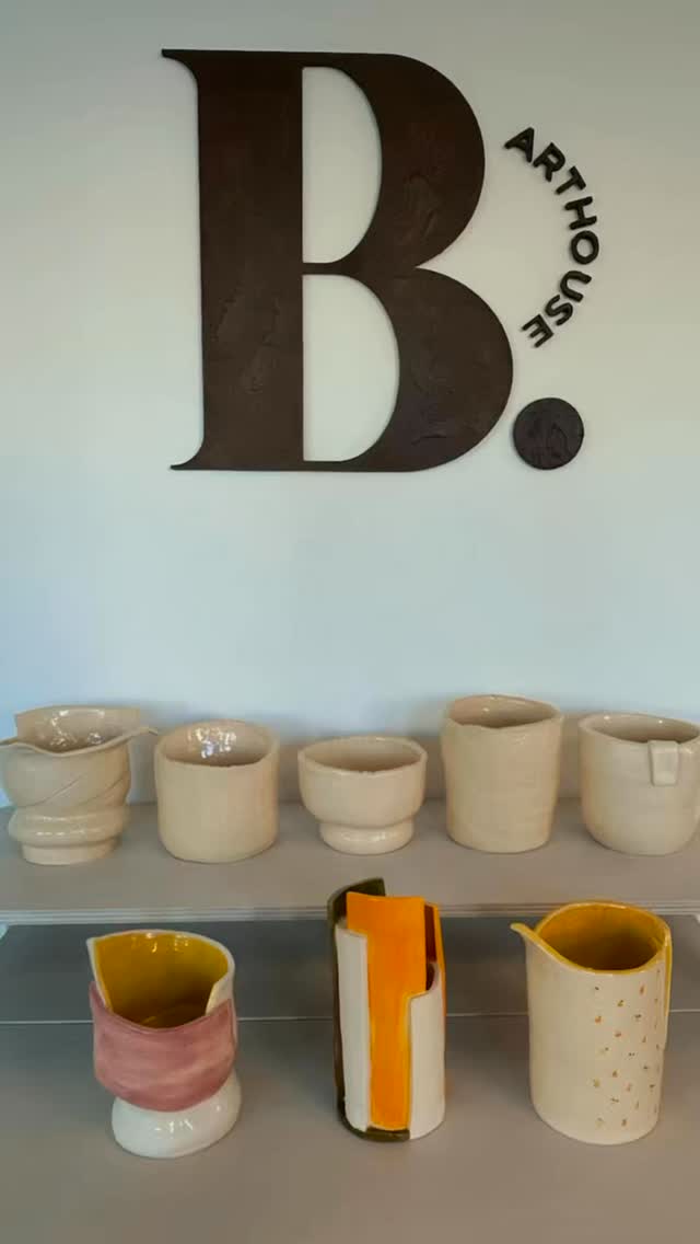 Creaciones de nuestras alumnas Beetle. Muy simpáticas 🤍
#ceramic #classes #clases #ceramica #art #workshop #life #dando #vida #arte #artwork #design #artdecor