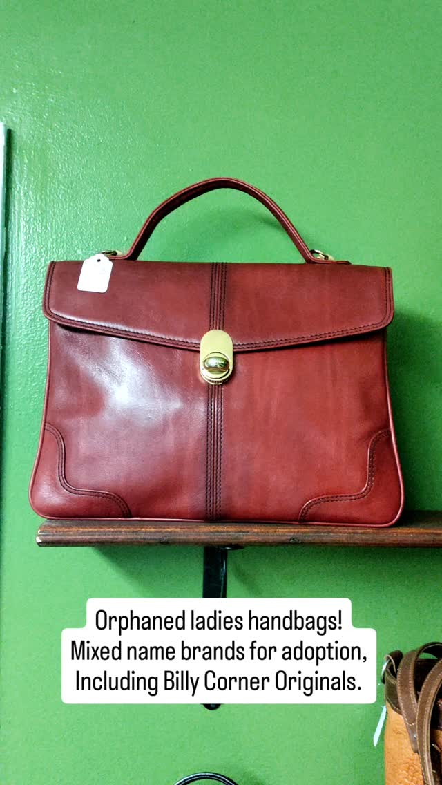 We have some new stock of orphaned bags at great prices! Several name brands completely gone through at near new condition now. Christmas around the corner! Not on website yet so give us a call if you're interested in purchasing one. #purses #vintage