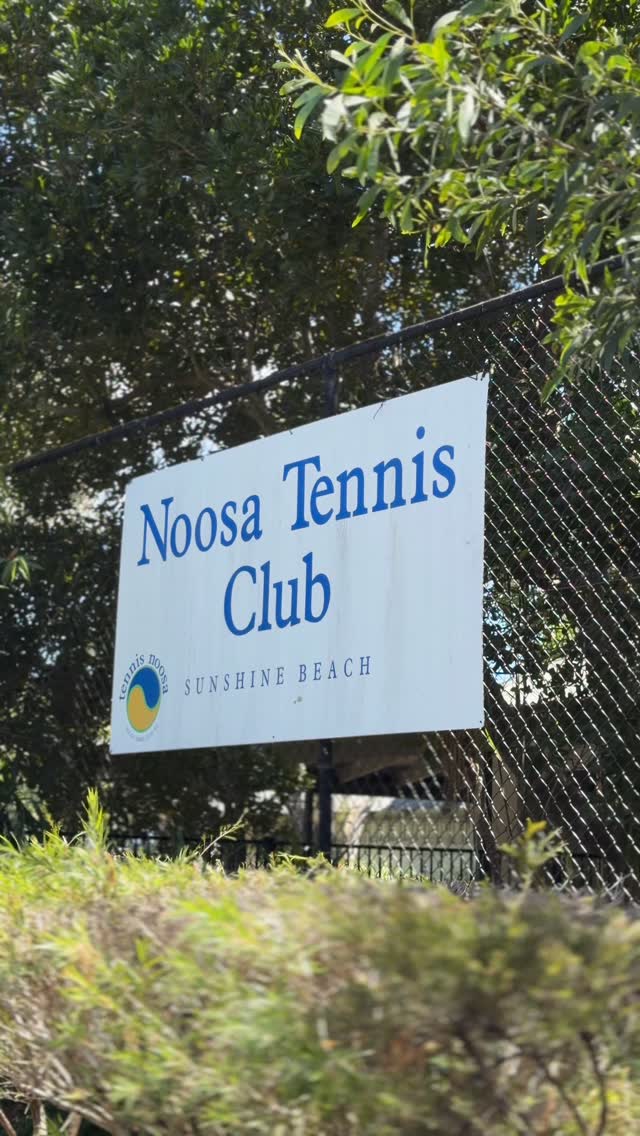 Ever thought about tidying up your swing?
Contact us today to arrange a 1:1 lesson with Aaron or one of our other 4 coaching staff!
Head to the link in our bio for contact info and pricing 🎾