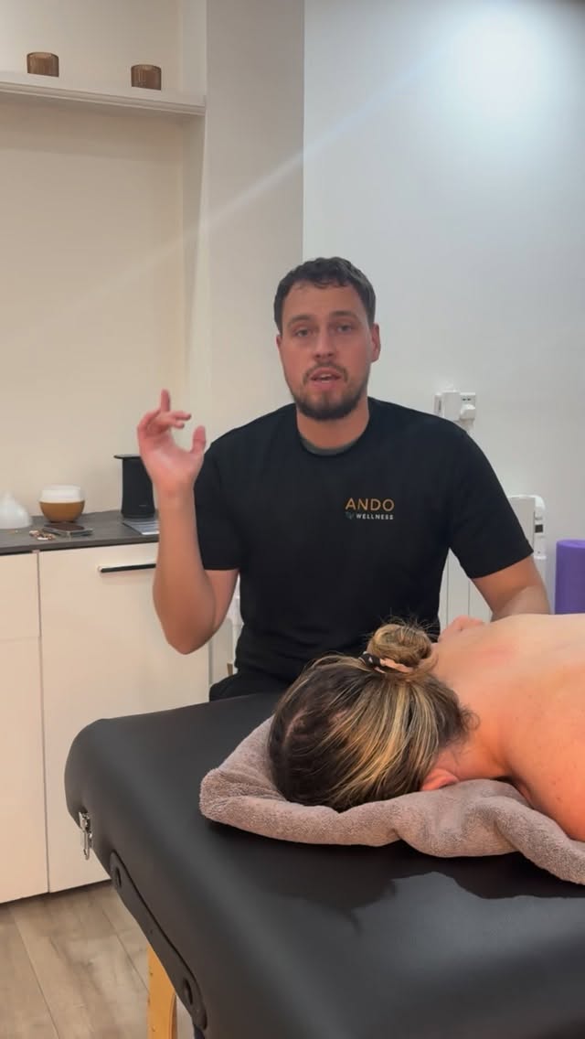 Client came in due to constant upper back pain leading to nerve trapping sensation in shoulder and bicep, in day-to-day movements preventing her from training in the gym 😩
The root caused behind this was an peripheral nerve entrapment due to irritated and tight muscles like Latissimus Dorsi, Teres major/minor, Subscapularis 👌
Once we identified this – The action plan was to take her through the full body reset to increase range of motion, improve posture & reduce pain scale. 💥
The bespoke after-care/training plan to maintain results and begin to strengthen out imbalances was given to the client👋
My clients come to me for a multi layered approach, not only addressing the root cause but alleviating symptoms and put an end to bouncing around other practitioners with no clear guidance 🏆