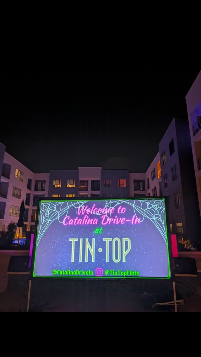 Our first of MANY Halloween events in San Antonio. The Ghouls at @tintopflats picked a really creepy theme for their event and the residents weren't afraid to show up and get spooked with us on a Friday night!!!!
#tintopflatsatthecreamery #embrey