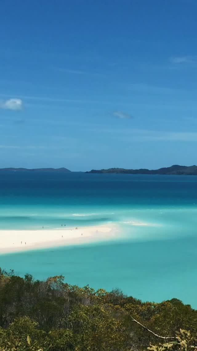 2025 went way too fast.
So many great memories.
2026… can we take it a little slower? 😅
#2025recap #selfemployment #yearrecap