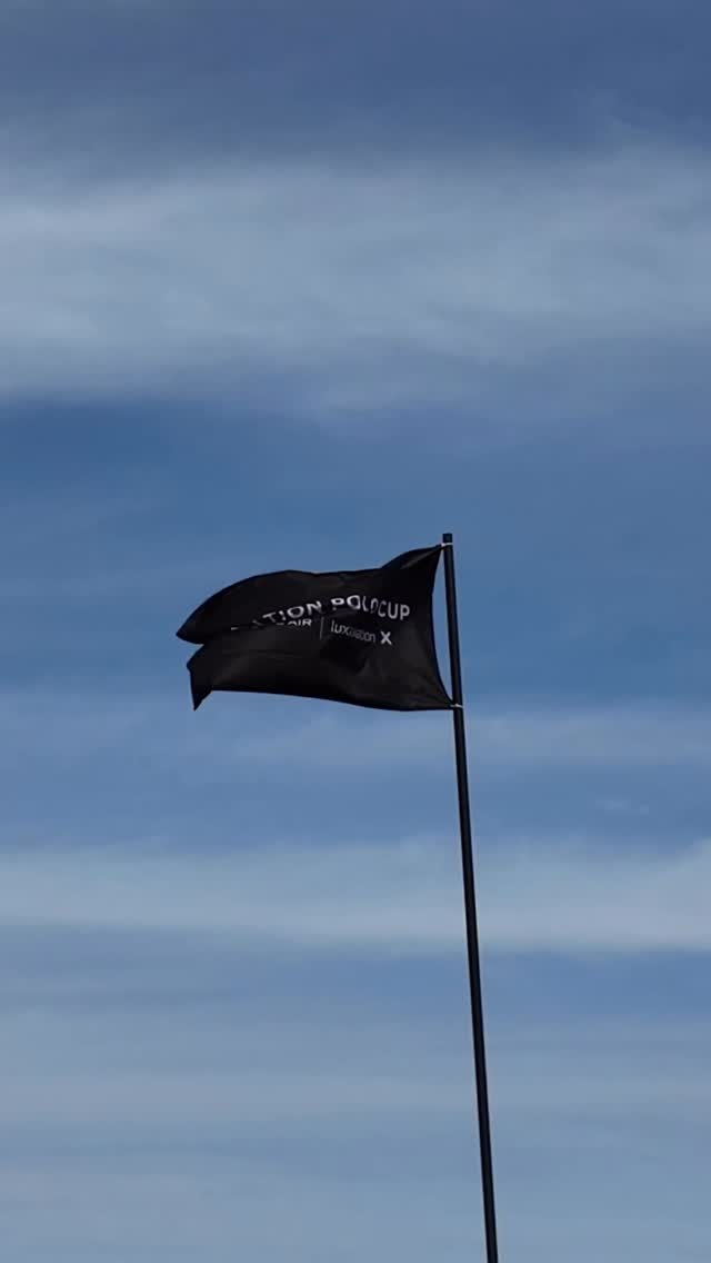 Throwback to celebrating the Aviation Polo Cup with Charatan Cigars, a perfect blend of style and spirit!
A spectacular display both in the skies and on the field by @luxaviationuk & @castleairgroup
#CharatanMoments #PoloElegance #CharatanLondon #Cigars #BritishElegance #CigarCulture #Gentleman #Smoking #Lifestyle #Whisky #BritishLifestyle #Polo #Aviation #CastleAir