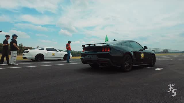 Tivemos o prazer de participar do Mustang Day da @btsperformanceoficial , no autódromo @velocitta .
Veja um pouco de como foi esse dia!
•
•
#freedomstrategy #fs #mustangday #bts #batistinhagarage