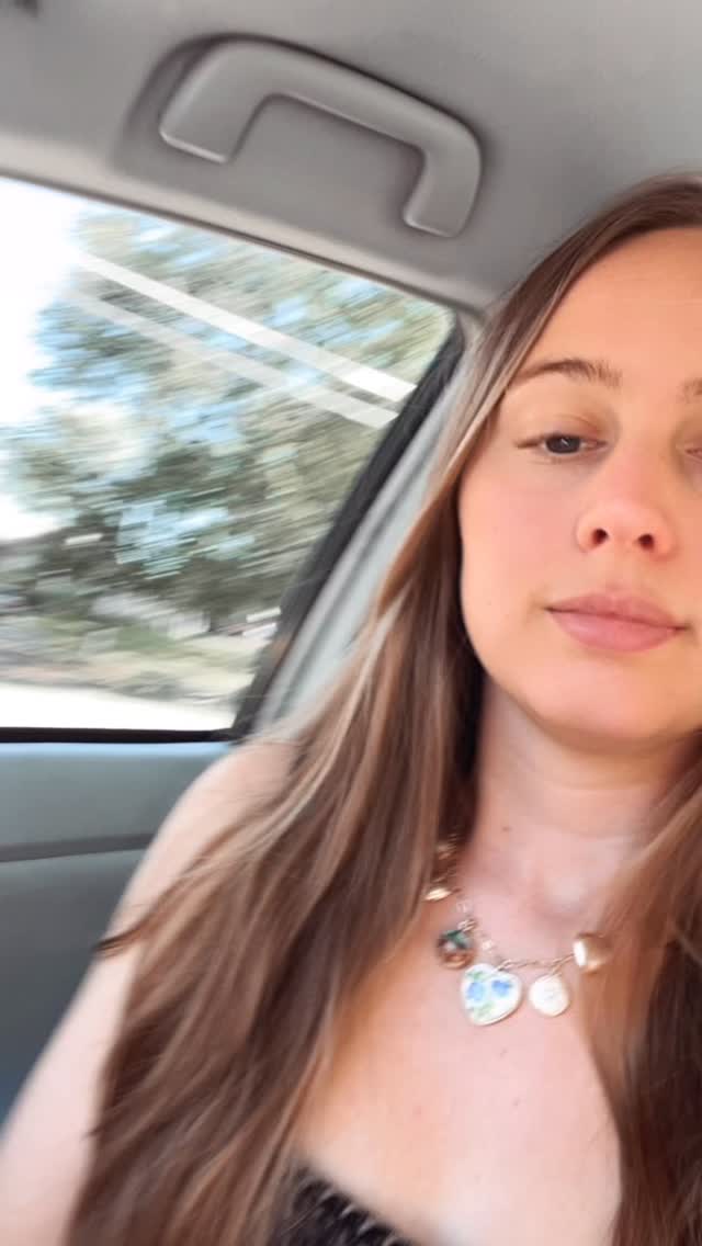 I’m playing the @popvillemusic 2nd Annual Halloween Masquerade Ball with a full band! 🎭🎤👻
📆WHEN: Next Friday 10/24 8pm-12am | Doors at 7pm
📍WHERE: @faekerstheatre in Berry Hill
🅿️ PARKING: FREE Parking in the Faeker’s lot, big field, and any surrounding business lots (they will be closed) yay!
💃WHAT TO WEAR: Your fanciest, coolest, ball-worthy fits (you really can’t do too much here, this is your chance to dress up and show off!)
👀WHAT TO EXPECT: Red Carpet, new friends, people dressed to the nines, amazing music from local pop artists, vintage and art vendors, immersive masquerade decorations, photo ops, snacks, non alcoholic drinks, and a DJ afterparty!
🎟️TICKETS: $20 ADV (plus a free masquerade mask!)/ $30 DOS - All Ages Show
#nashvillenasquerade #nashvillehalloween #nashvillemusic #popmusic #nashvillewantapop #popvillemusic #popartist #nashvillepop #unreleasedmusic #supportlocalmusic