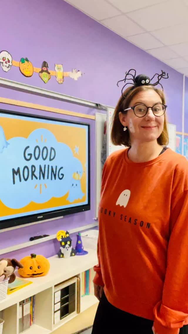 V•A•C•A•N•C•E•S
▶️ Raconte moi ton programme des vacances !
Après une période 1 éreintante, les vacances sont enfin là ! J’ai une promo un peu compliquée cette année et certains me vident mon énergie !
Pour la dernière journée on a fait atelier cuisine pour les anniversaires du mois et mon coloriage d’Halloween et on a fabriqué notre petite araignée.
J’ai aussi fait une séquence d’anglais sur Halloween (dispo sur le blog) que l’on continuera à la rentrée et ensuite on a regardé Sacrées sorcières et mangé les gâteaux fabriqués le matin.
Je vous souhaite de bonnes vacances !
Faites ce qui vous plaît durant ces 15 jours !
Profitez bien
Maitresselili_lh ✨
#maitresselililh #teampe #cm1 #cm2 #maitresse #teachersfollowteachers #cycle3 #teacher #halloween