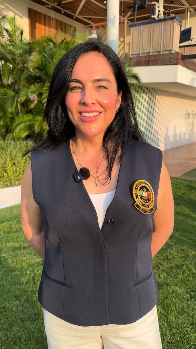 🎥 Con una gran sonrisa, Lili Álvarez, Directora General de la Federación Mexicana de Golf, le da la bienvenida a todos los jugadores del MJGA Invitational by Vidanta 2025 🌴⛳️ @fedmexgolf
¡Que disfruten cada momento, aprendan mucho y vivan una experiencia increíble en este torneo! 💚✨
#MJGA #Vidanta #GolfMexico #FMG #JuniorGolf #MJGAInvitational