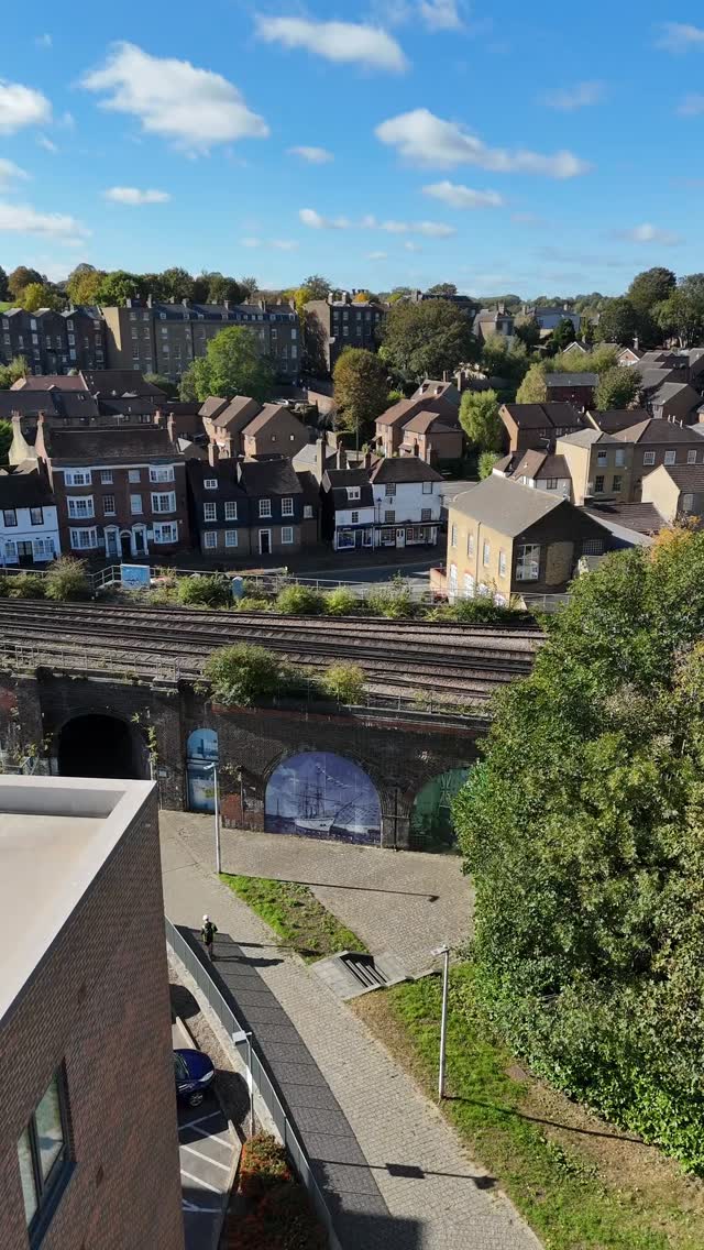 A new perspective on Yomo Finance HQ 👏
Huge thanks to Fuzzy Logic for capturing this aerial shot of our office.
For our Medway followers, can you spot which road we’re on? (Clue: it connects Rochester High Street and Chatham High Street).
We love being part of the local community here in Medway 💙
#MedwayMortgageBroker