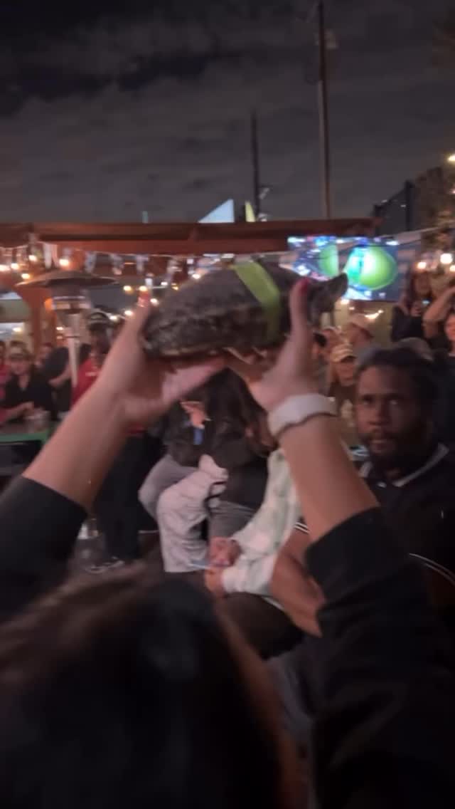 GO DODGERS!! ⚾️ ITS THURSDAY WHICH MEANS ITS TURTLE RACE DAY!!!!🐢🐢🐢 DETAILS 👇🏻
....
Tonight’s details below,
- 7:30 betting starts for the Turtle Races!
- 8:00pm recommended last call to snag a seat with a view!
- 8:55pm all bets are off!
- 9-10pm it’s racing time!!
- 10-close live music
Tonight all proceeds from the Turtle Race “bets” will go directly to @chirla_org ! CHIRLA (Coalition for Humane Immigrant Rights of Los Angeles) was founded in 1986 to advance the human and civil rights of immigrants and refugees. CHIRLA became a place for organizations and people who support human rights to work together for policies that advance justice and full inclusion for all immigrants.
Also, we have a SPECIAL GUEST TONIGHT!! Warm up those vocals we’ve got Live Karaoke with our friends snd confidants @rocklivekaraoke at 10pm!!! It’s gonna be a rockin good time to sing your heart out! Be the rockstar you’ve always wanted to be!
🍺🍻🍺 Get down it’s time to clown!
Tag your crew & let’s get slow and steady tonight! ⬇️
#TurtleRaces #SlowAndSteady #HappyHourVibes #RaceDay #MarinaDelReyNights #LiveMusicLA #BarGames #ThirstyThursday #thirstythursdays