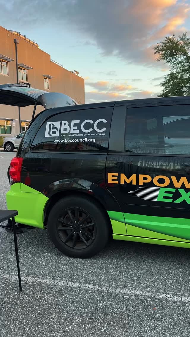 We were proud to roll up for the Rotary Kissimmee West’s first annual 5K! Sharing great snacks, love and resources 🙌🏽