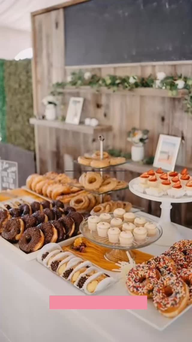 We totally get it - what if there’s some kind of cake that you simply have to have on your Dessert Table but it’s not part of the menu? No worries! It will either be found on the a la carte menu or we have an extra option where you can add your favourite custom cake or dessert. Easy! 🍰
Are you considering a Dessert Table for your wedding or party? Click the link in our bio to see if you would like to book with us! 👉