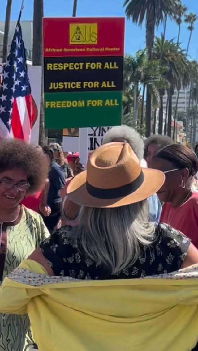 My heart is full after the No King’s protest in Santa Monica today ♥️ Joy dancing in the streets ☮️🕊️ #nokings #peace #weareone #loveisall