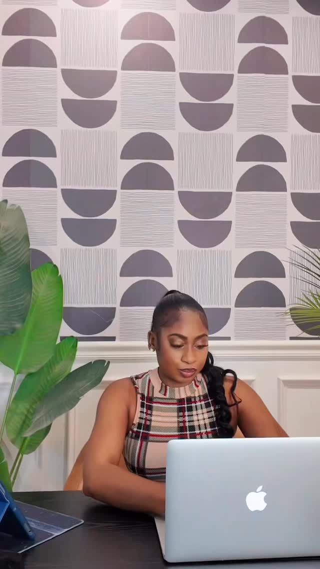 Where Storytelling Meets Strategy 💕👏🏾
:
:
:
#reels #digitalmarketingstrategy #motivation #positivity #microinfluencers