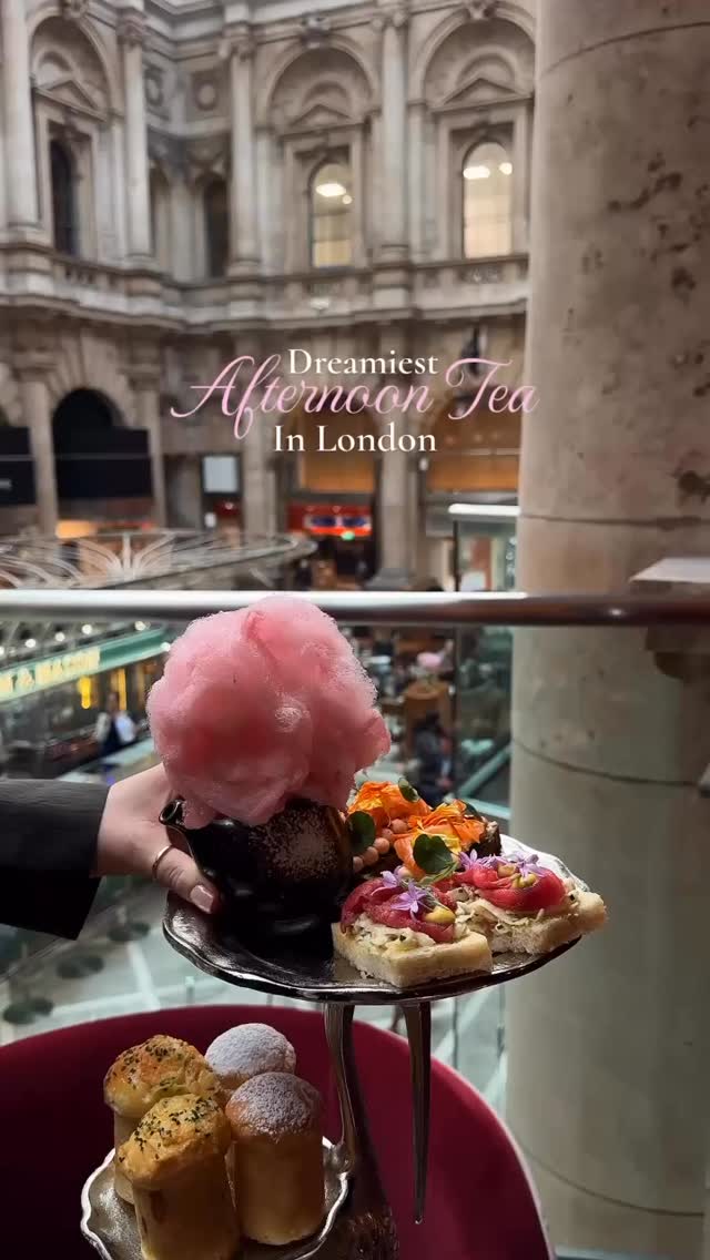 Afternoon tea, redefined ✨
Delicate sandwiches, edible flowers, and the fluffiest scones, Engel & Jang at The Royal Exchange is pure London luxury. ☕️💐
🎥 @coffeeandbrunch_
#EngelAndJang #TheRoyalExchange #AfternoonTeaLondon #LondonEats #LuxuryLondon #HighTea #LondonFoodies #ElegantDining #VisitLondon #NowThisMagazineUK
