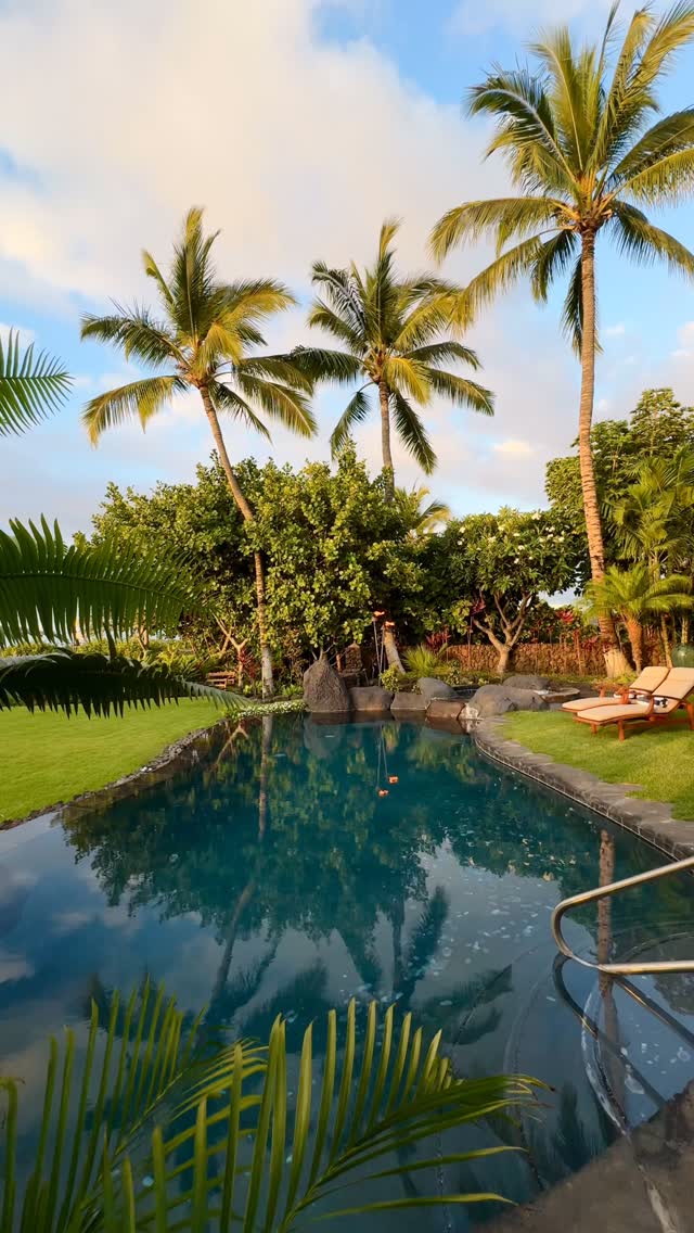 We predict that carefree pool days are in your future! Reserve your stay at one of our incredible vacation rental homes and spend your days relaxing poolside. www.KemaKama.com