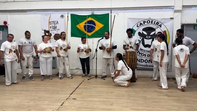 Uma pequena lembrança do nosso evento EG2025
Maria Belém and Lesly getting their first Capoeira Belts 💪🏽
Nosso mestre @aranhanativosnativosaranha na cantoria
Playing with Mestres Biscuim and Fabricio
Capoeira Nossa estrela Guia 💫
@capoeiranativoslondon