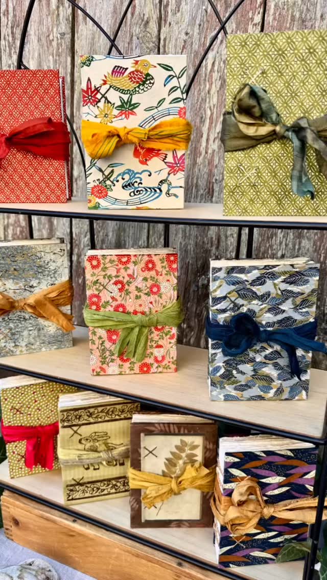 Fresh from the bindery — one-of-a-kind Coptics you won’t find online 🌟
Just completed a new collection of Coptic Bindings featuring covers made of gorgeous papers: Japanese Chiyogami, Italian Tassotti, dried flowers on Thai mulberry, and wooden block prints on Tājā Cotton.
Filled with delicious handmade khadi cotton rag paper!
These one-of-a-kind pieces aren’t listed online, so if one calls to you, don’t wait — they’ll soon be headed to the holiday shows.
4" x 6", 112pp
#HypatiaBookarts #CopticBinding #HypatiaOnTheVineyard #FindYourStoryAtHypatia #ArtfulGifting #HolidayGifts #VineyardArtisans