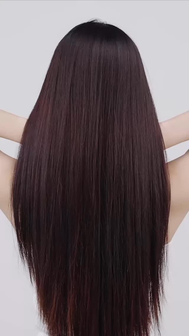 Instant length. Instant volume & confidence. Extensions available for you now!! 🥳🤷♀️ #healthyhair #lengthgoals #extensions #blondehighlights #balyage #verbsalon #shine #confidence #naturalproducts #hairservices #toronto #hairgoals #smoothhair #volume @avedacanada @aveda @avedaartists