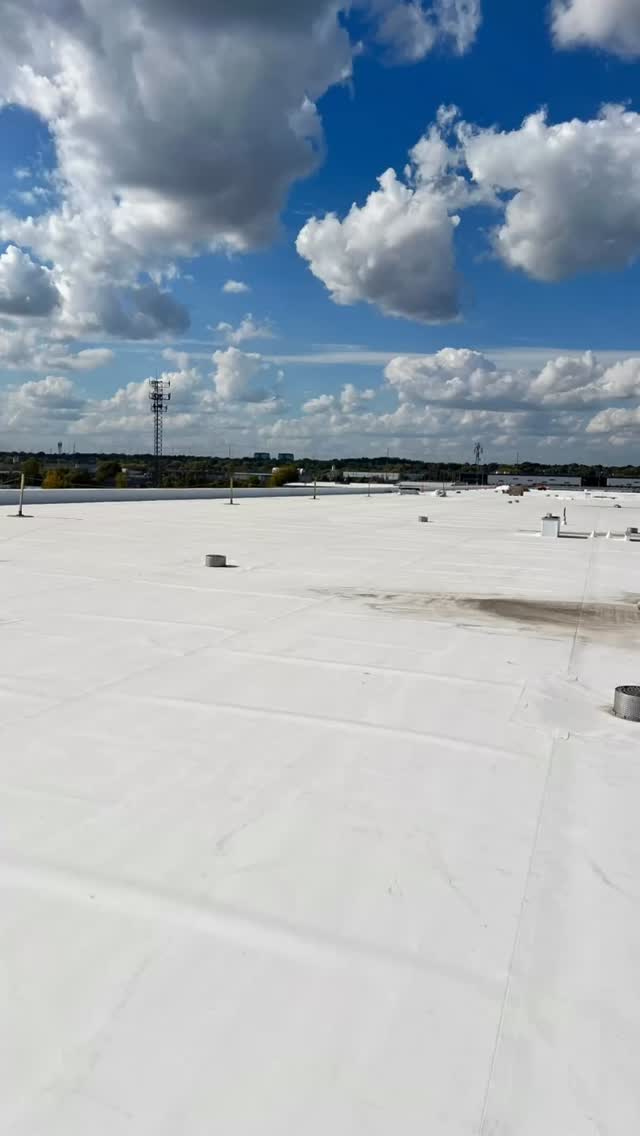 ATTENTION!!!! Let us take care your commercial and Industrial roofing projects BEFORE WINTER start.
Call us today and bring your roof project for a free consultation.
☎️ (905) 341-4790
📧 axtantoroofing@gmail.com
🌎 www.axtantorooofing.com
🥇TPO MEMBRANE SYSTEM
#roof #roofing #tporoofing #commercialbuilding #commercialroofing #industrialroofing #ontario #canadá