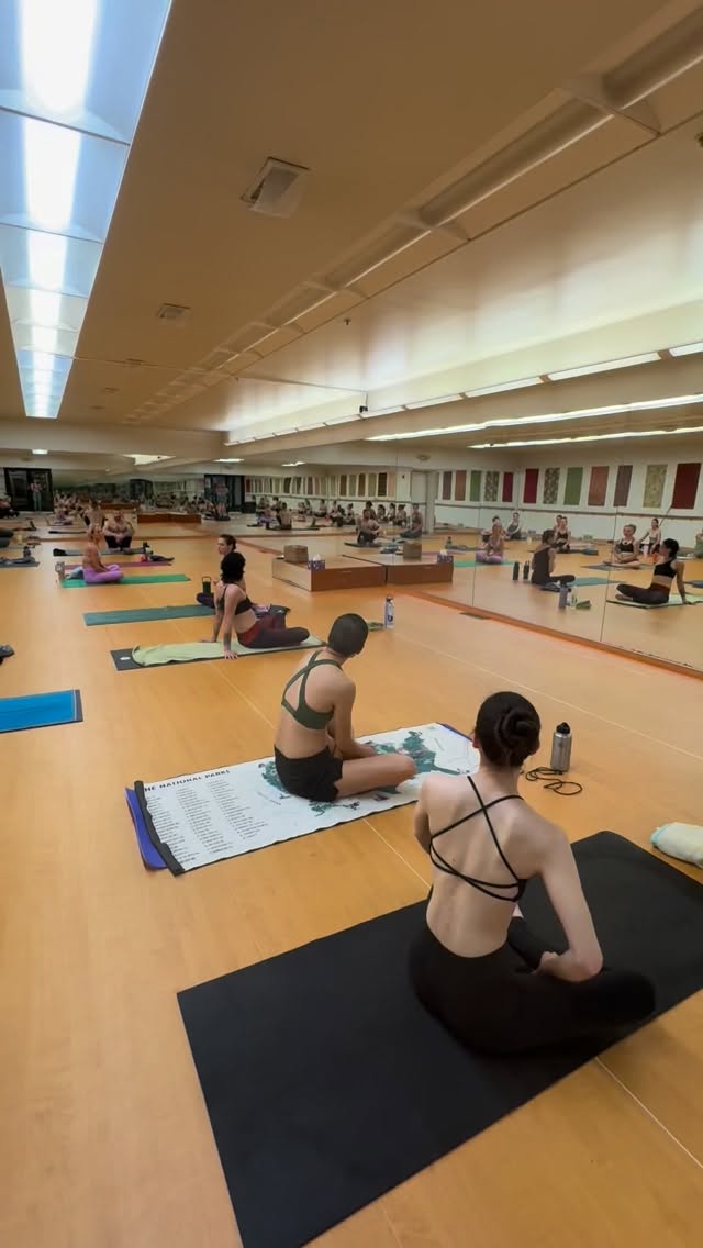 You already know @brandylynyoga has some 🔥 drills up her sleeve ready to go for The 108 Immersion! We can’t wait to get to work.
Who’s coming?!
The 108 Immersion
📆 12/4 - 12/7/25
📍 @bikramyogaslc
🎟️ Full passes and single sessions available - ivystandardyoga.com/immersion or use the link in our bio!
#ivystandardyoga #yogaimmersion #hotyoga #the108 #advancedyoga #yogaathlete #slcyoga