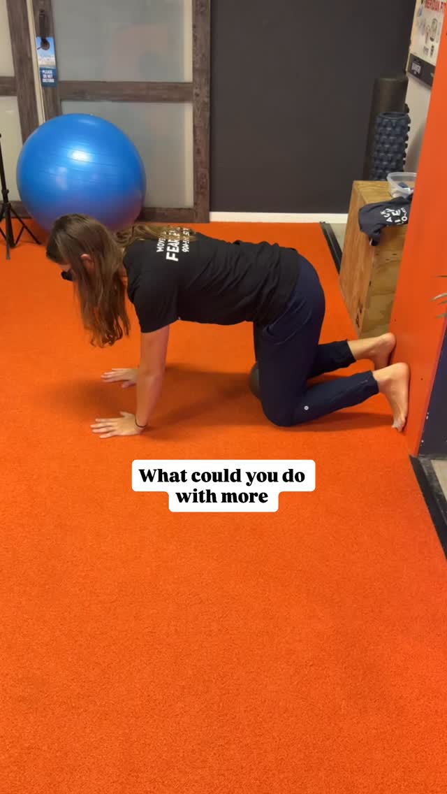 Are you tired of feeling like your body is working against you?
Sarah was and she had done it all.
PT, stretching, ice, rest, painkillers… but her pain kept coming back.
She started to miss out on what made her feel alive.
Kayaking, hiking and playing with her dog became impossible and it messed with her confidence.
She came to see us and we were able to identify her root cause.
Because PT hadn’t focused on the right areas, she wasn’t seeing long-term improvement.
After a month of seeing us she was back to doing what she loved!
If you’ve tried everything and still don’t feel like yourself, it’s not your fault.
👉🏼 click the link in our bio to book a call and let’s figure out what’s really holding you back!