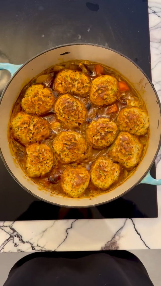 Vegan stew and dumplings 💚 I’ve never made or eaten dumplings before… where have you been all my life?! Light, bready sponges soaking up rich stew – perfect autumn dinner 😍
Might just have to add this one to the January batch cook menu 👀✨
#frome #fromeevents #fromesomerset #plantbasedcookeryschool #vegancookeryschool #PlantBased #vegan #littlefromecookeryschool #dumplings #veganstew