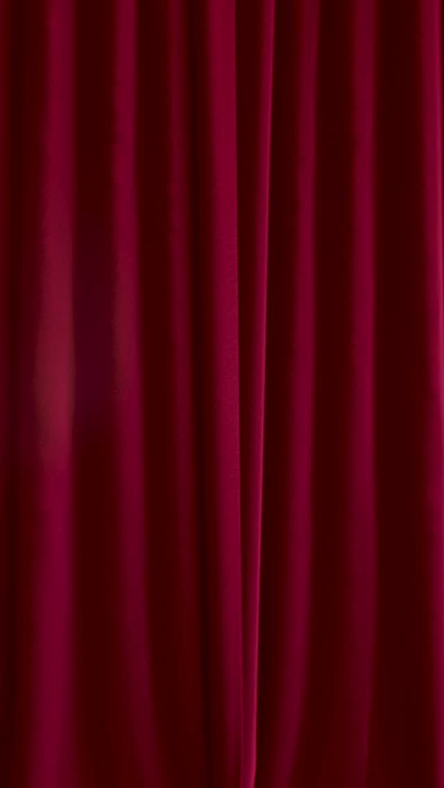 Christmas theatre!
Grand Opening at Fiori Boutique
November 13 🎄
This winter season, we’ve prepared a true Christmas fairy tale for you.
Our themed Christmas boutique will open its doors on November 13.
You can’t miss it!