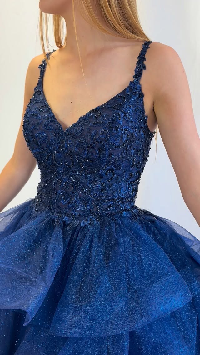 DARLA, everyone’s new favourite 🥹
Thick packed ruffles, 4 gorgeous colours and a beautiful shimmer skirt ✨
Could she be your 2026 prom dress? You need to act fast if you think so - she’s already been snapped up by 10 schools!! 😱
All our booking availability is live on our website - down to our last remaining availability!