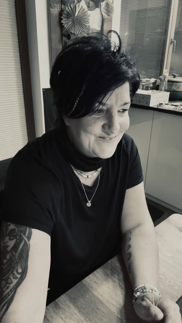 ✨ Dein Seelenkompass wartet auf dich ✨
Er zeigt dir, wer du wirklich bist –
jenseits von Rollen, Masken & Erwartungen.
PDF-Reading • ab 111 Seiten (sogar bis zu 300 Seiten) voller Tiefe • 222 €
👉 Link in Bio
#Seelenreading #InnereKlarheit #Rückverbindung