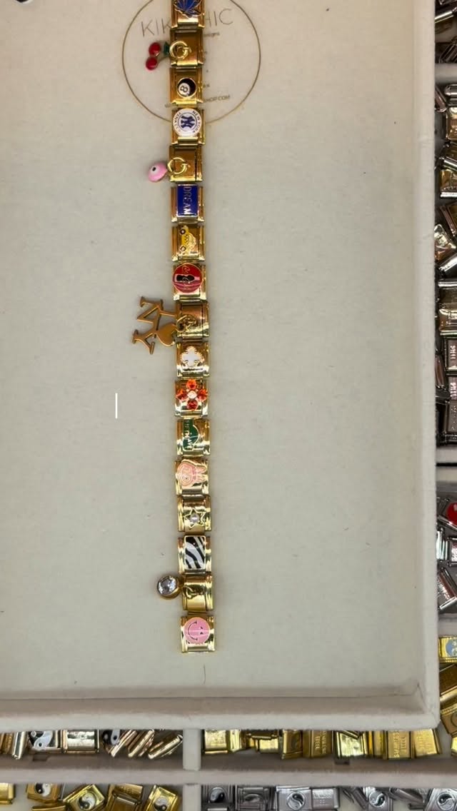 our newest obsessionš
Come Visit š
Little Market NYC
š637 Broadway
ā°Open Everyday 11-7
Sunday 11-6
CHARM BARS/ PERMANENT CLOSES 30 MIN EARLY
#littlemarketnyc #sohoshopping #supportlocalbusiness #nycsmallbusiness #supportlocal #nyclocal #womenownedbusiness #localbusiness #littlemarket #localartists #nycactivities #nycthingstodo #sohoshops #nycshopping #nycgirlstrip #italiancharms #nycexperience