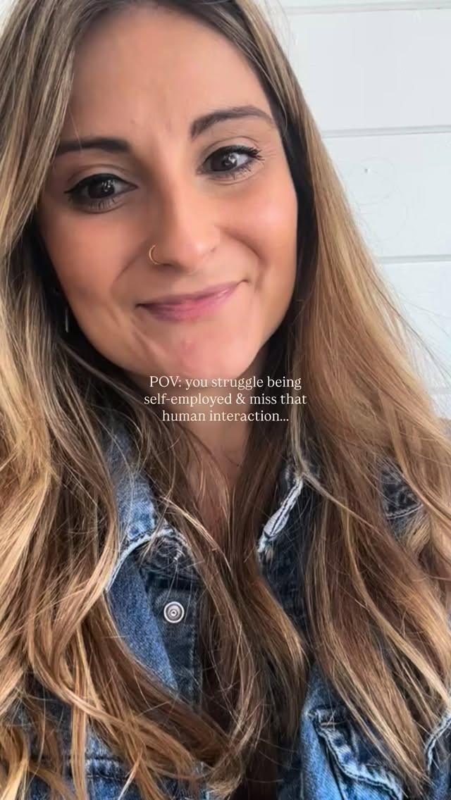 Being self-employed can be extremely hard. The thing I struggled the most with when I first went self-employed 5 years ago was how lonely it can be - no one to bounce ideas off of, no one to chat to or have a bit of banter with, no one to delegate tasks to.
Truth is, it’s the loneliest I’ve ever felt & I wondered if i was cut out for it
UNTIL
I discovered welded jewellery.