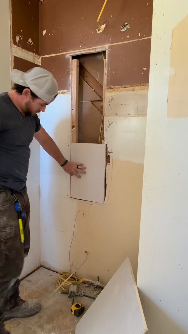 Mudder will fix that
Famous last words
#husbandandwife #getrdone