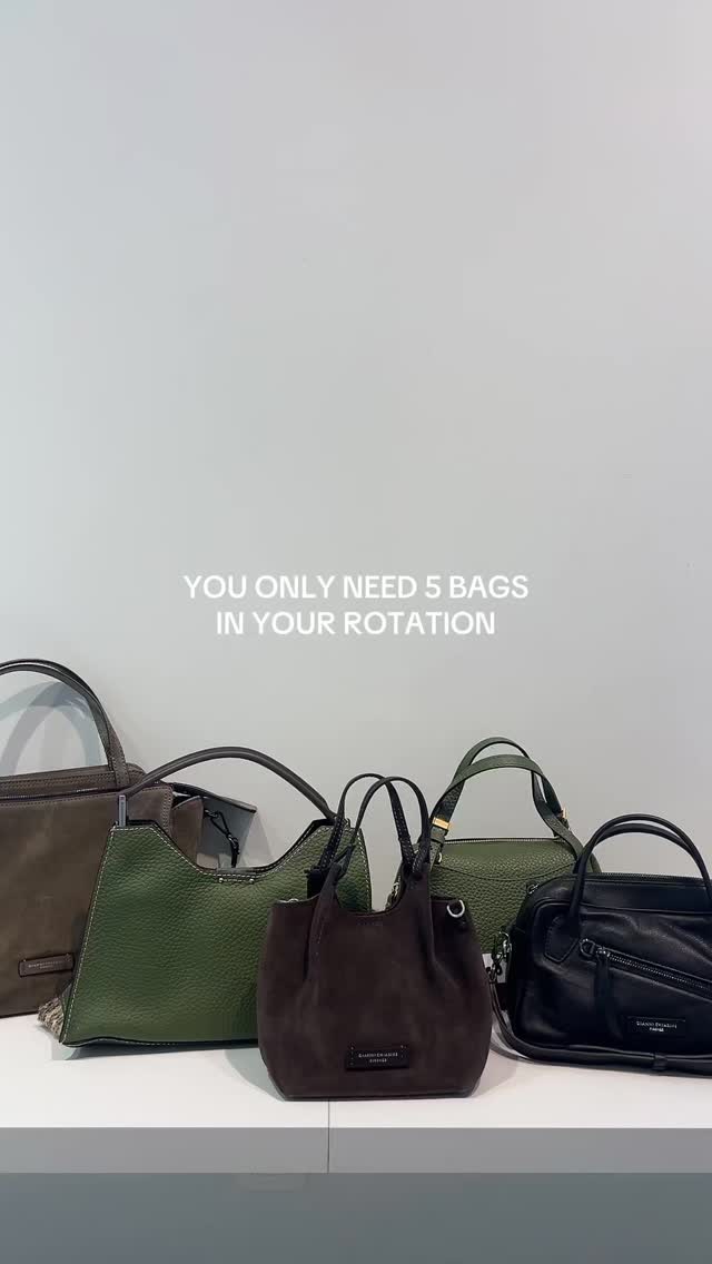 FW25 @giannichiarini bags
Fall favorites
🍁🍂
#giannichiarini #bags #FW25