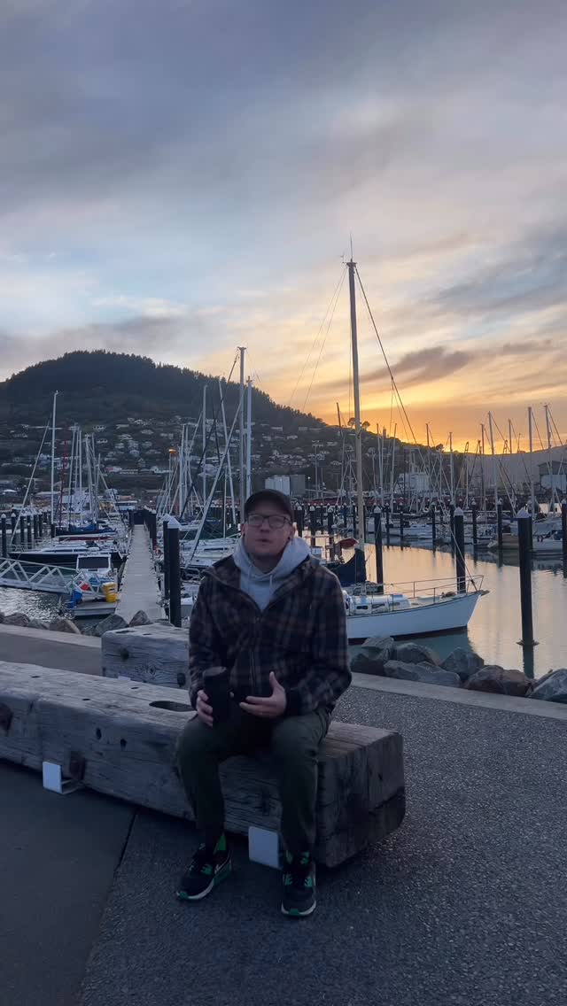 Presenting
*
Gill Hay
*
View her works in our gallery, link in bio
*
Silent auction November 1st and 2nd, gold coin entry. Gala night and live auction November 2nd, ticket link in bio