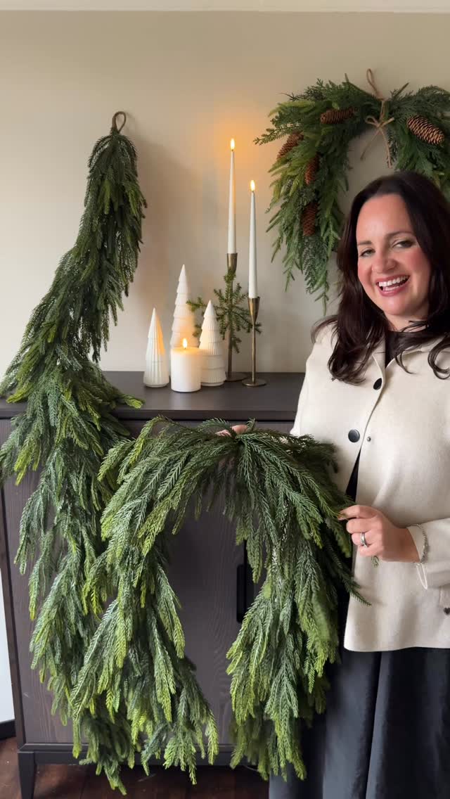 Our Norfolk Pine Garland vs. Norfolk Pine Swag Garland, both beautifully crafted with lifelike, real-touch pine needles for that effortless festive charm Whether you’re draping a mantel, staircase or styling a doorway, these faux beauties bring the magic of the season without the mess.
Which one’s your favorite?
#HolidayDecor #NorfolkPine #GarlandGoals #FestiveStyling #ChristmasDecor #FauxEverGreen #RealTouchGarland #SeasonalStyle #InteriorDecor #GarlandInspo #FauxFlorals #WinterVibes #DecorReel #HolidayVibes #HomeForTheHolidays