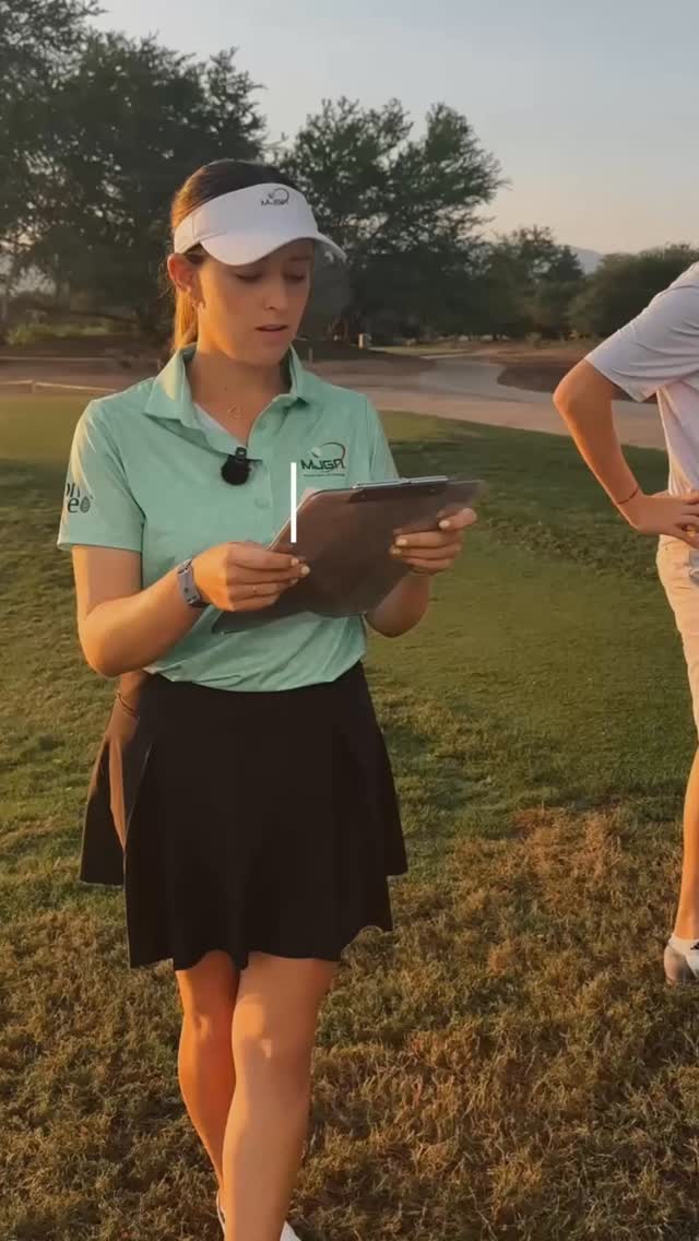🎥 Cory López, golfista profesional mexicana, vuelve a donde todo comenzó 💚
Tricampeona del Nacional de Aficionadas y ex alumna de la University of Arkansas, Cory fue parte de la MJGA en sus inicios y hoy está de regreso en el MJGA Invitational by Vidanta, apoyando a las nuevas generaciones dando salidas y recibiendo scores ⛳️✨
Un gran ejemplo de talento, dedicación y amor por el golf 🇲🇽🏌️♀️ @fedmexgolf @cory_lopezt
#MJGA #Vidanta #GolfMexico #JuniorGolf #MJGAInvitational #CoryLopez #GolfFemenil