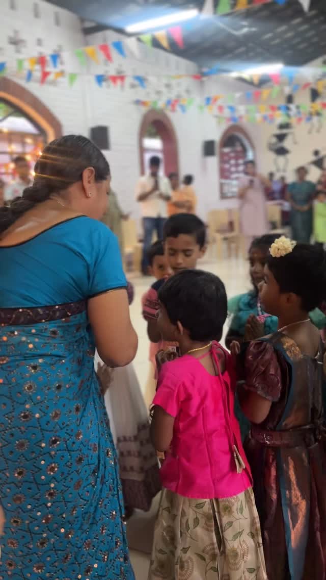 Vichara’s Diwali party brought our kindergarteners and their families together for a heartwarming celebration of light, laughter, and connection.
Because at Vichara, we believe the brightest glow comes from togetherness. 💛
#VicharaWorldSchool #CoimbatoreParents #DiwaliWithKids #KindergartenVibes