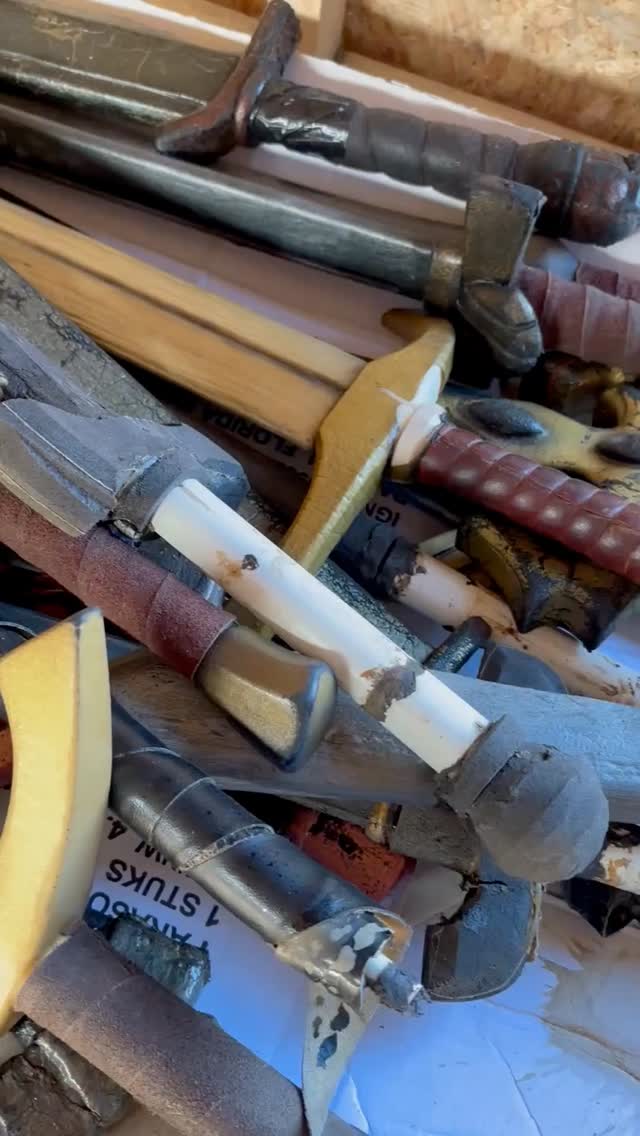 Every weapon has a story, some just need a little help to keep fighting ⚒️
Battle-worn blades restored and ready for more adventures.
DM to book your repair 🔧
#LARP #FoamWeaponRepair #Handcrafted #LARPWeapons #SmallBusinessMagic #FoamProps #SupportSmallBusiness