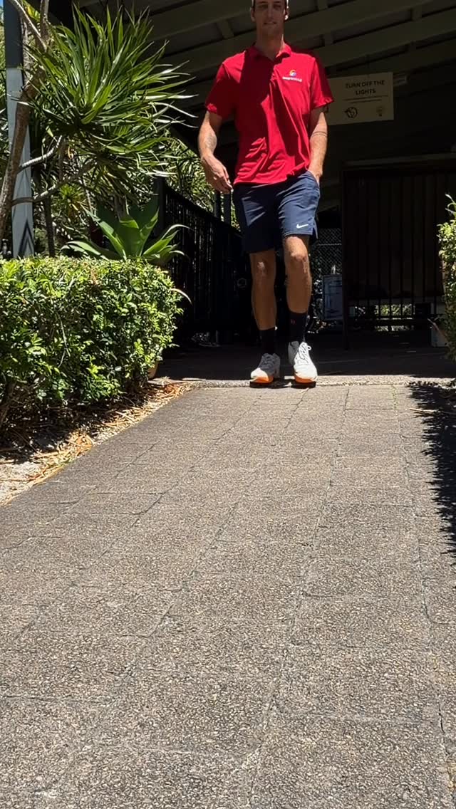 Weekend court hire? No problem!
We are open 7 days a week for your convenience 🎾