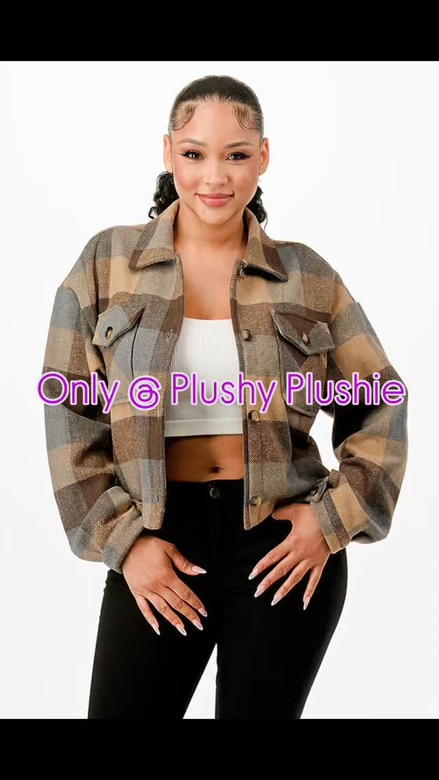 ✨ Cozy meets chic ✨
This Cropped Flannel Jacket is the fall essential you didn’t know you needed 🍂🖤 Perfect for layering over your fave basics—whether it’s coffee runs, pumpkin patch pics, or just flexing that casual-cool vibe.
🔥 Limited stock → Don’t wait to grab yours!
👉 Tap to shop now.
#PlushyPlushie #OOTD #FallFashion #FlannelVibes #StreetStyle #CroppedJacket #WomensStyle