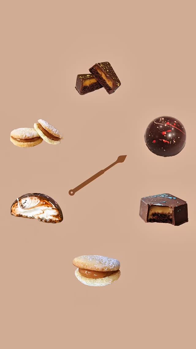 Do you know what time it is? Time to make your day sweeter with BSweet!
Place your order on our website — the link’s in our bio.
#HandmadeWithLove #nopreservativesadded #BSweetMoments #chocolategifts #honeycake #weddingfavors #honey #chocolate #mashmallow #callebaut #brazilian #sweet #sweetgift #paodemel #bemcasado #toronto #torontogta #gifts