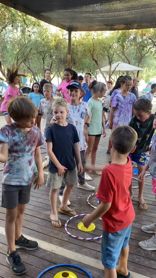 Camp Mákemáke, games aren’t just fun — they’re about connection, laughter, and memories that last a lifetime.
Every challenge and every laugh teaches us something new.
#CampMakemake #FunAndAdventure #CampLife #MakemakeSpirit