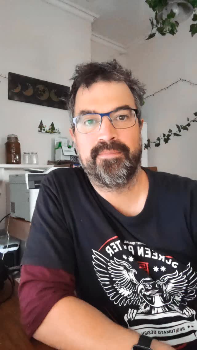 October update. Finally made time to ramble and slurp tea at you. You're welcome!
.
.
.
#postcondiment #electrichead #slurp