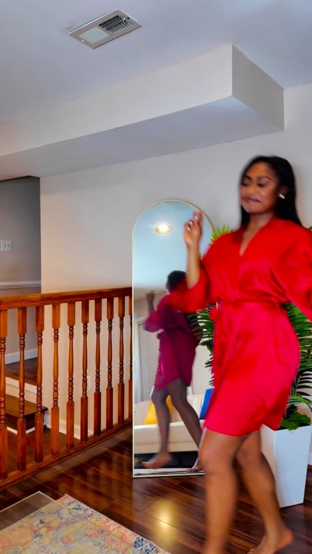 Fashion girlies, it’s your time.
We film. We edit. We elevate.
You just hit post.
:
:
:
:
#fashion #grwm #digitalmarketing #ootd