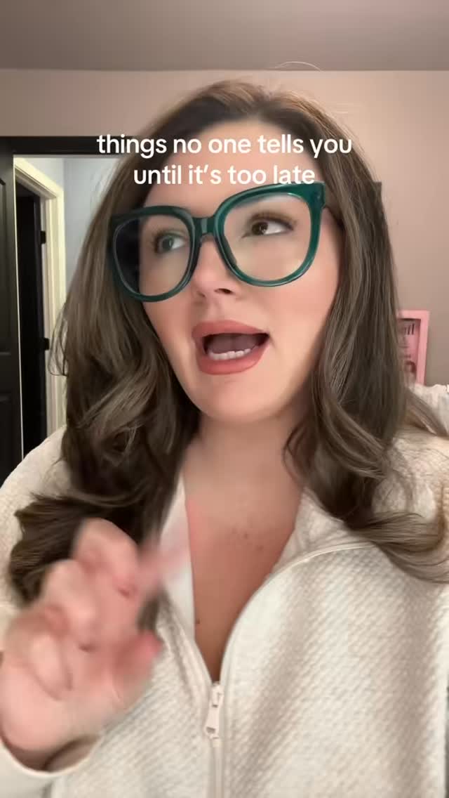 You don’t owe anyone “looking sick.” Not your friends. Not strangers. Not even your doctor.
But sometimes… it helps them understand just how much you’re carrying.
Because the truth is — we learn to mask pain, hide symptoms, and push through. And that resilience can make us invisible in the exam room.
So if you need to drop the brave face for 15 minutes to be taken seriously? That’s not weakness. That’s strategy. That’s self advocacy.
•
#chronicillness #selfadvocacy #selfadvocate #chronicillness #autoimmune #invisibleillness #invisibledisability #chronicallyfabulous #patientadvocate #womenshealth