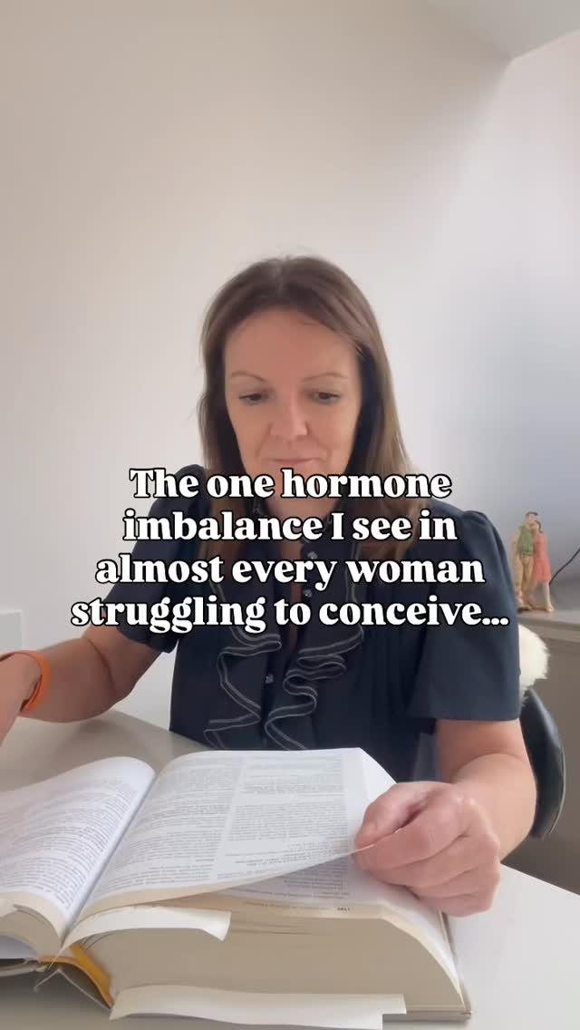 The one hormone imbalance I see in almost every woman trying to conceive? 👉🏼 Low progesterone.
It’s the hormone that keeps your cycle steady after ovulation and helps your body feel ready to welcome a pregnancy.
When it’s low, you might notice spotting, mood dips, restless sleep or feel like your cycle ends too soon.
The good news? Progesterone is one of the easiest hormones to support naturally.
Acupuncture helps your body make more of its own progesterone by improving ovulation quality, lowering stress hormones and enhancing blood flow to the womb and ovaries.
Want to understand your hormones better? Follow @stacydavisacupuncture for more tips on improving your cycle and conceiving successfully.
#LowProgesterone #Progesterone #Acupuncture #AcupunctureForFertility #TCM #TTC #TTCCommunity